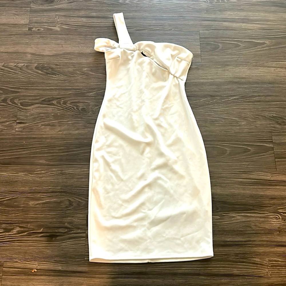 Win Win One-Shoulder White Dress - Size Large